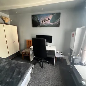  Guest house Near Luton Center United Kingdom