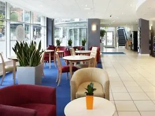 Premier Inn Nottingham City 3*,